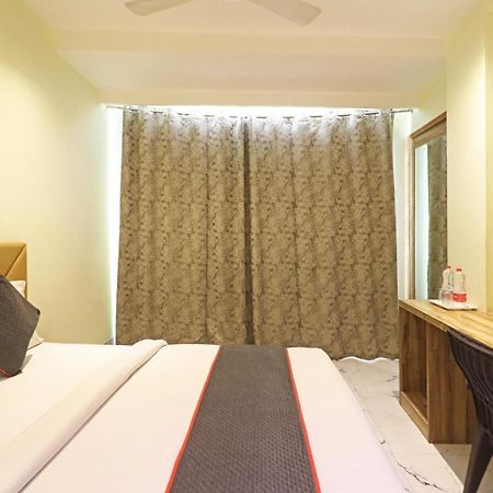 Hotel Good Vibe Near Delhi Igi Airport Neu-Delhi Exterior foto