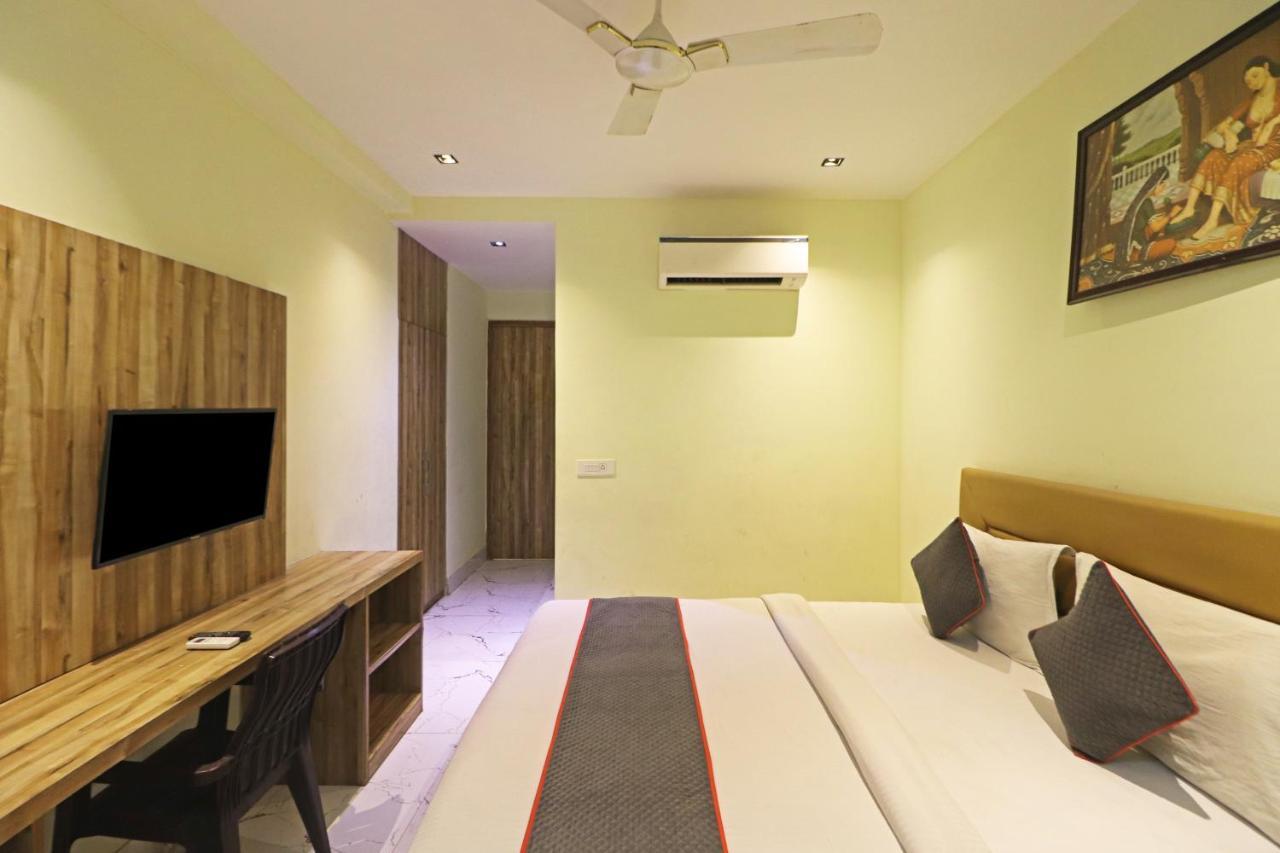 Hotel Good Vibe Near Delhi Igi Airport Neu-Delhi Exterior foto