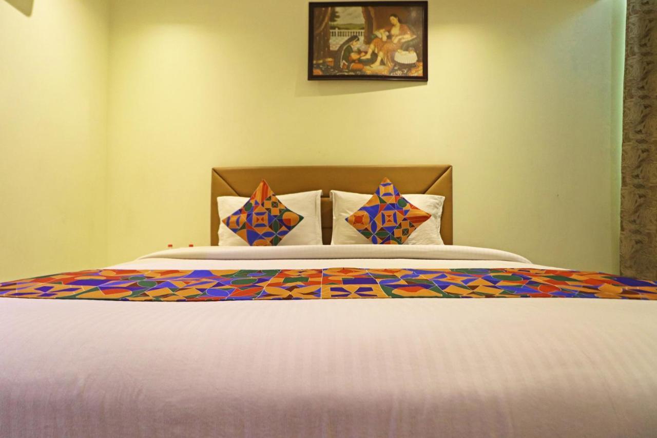 Hotel Good Vibe Near Delhi Igi Airport Neu-Delhi Exterior foto